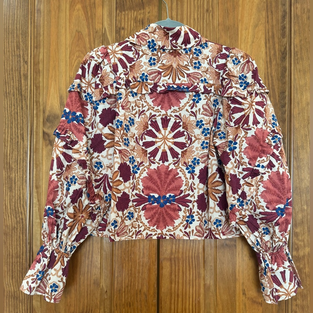 Olivaceous Floral Top with Blue and Brown Accents - Picture 2 of 4